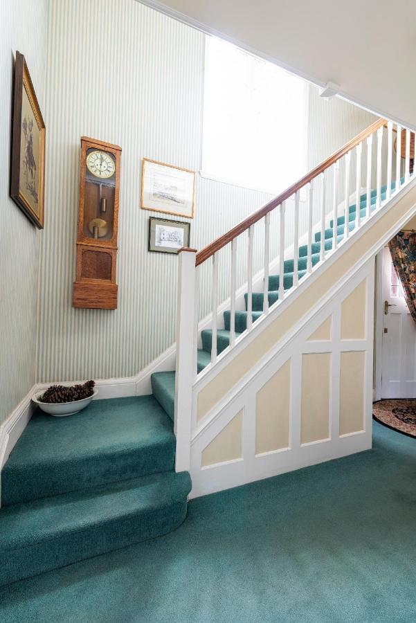 The Hillcrest Bed & Breakfast Ecton Exterior photo
